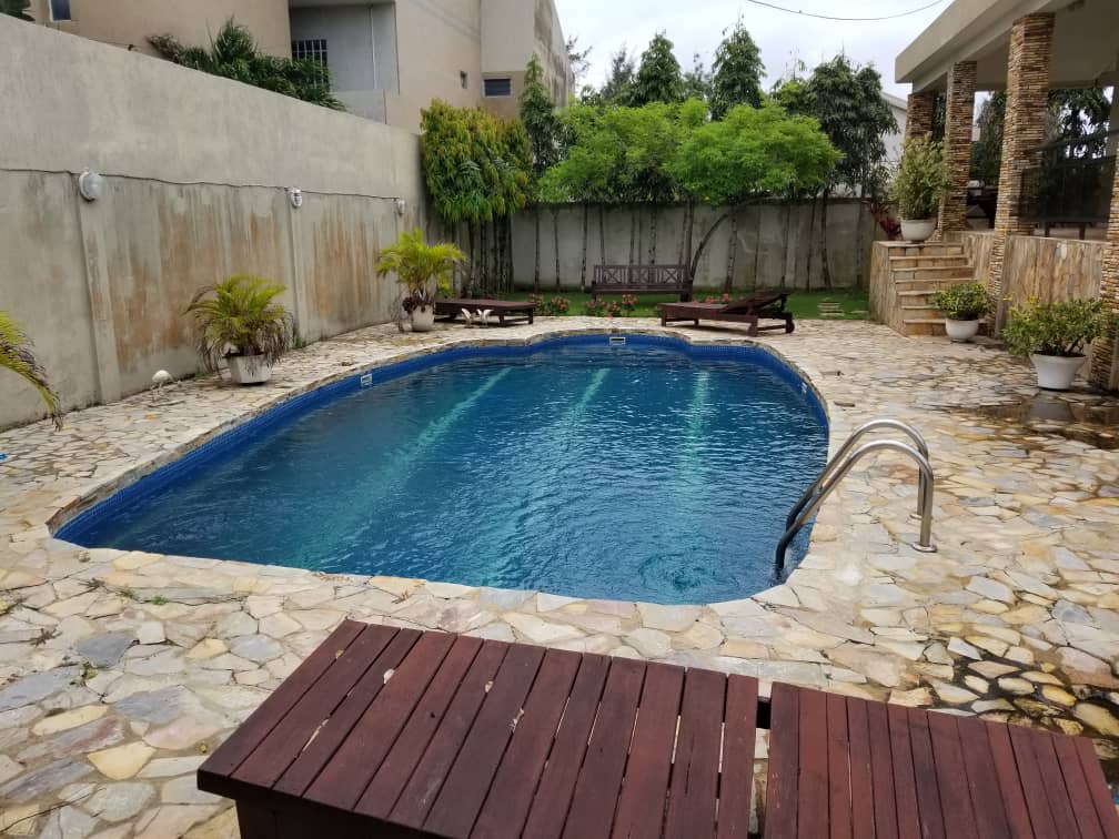 N° 4336 :
                            Villa à vendre , Baguida, Lome, Togo : 400 000  000 XOF/vie