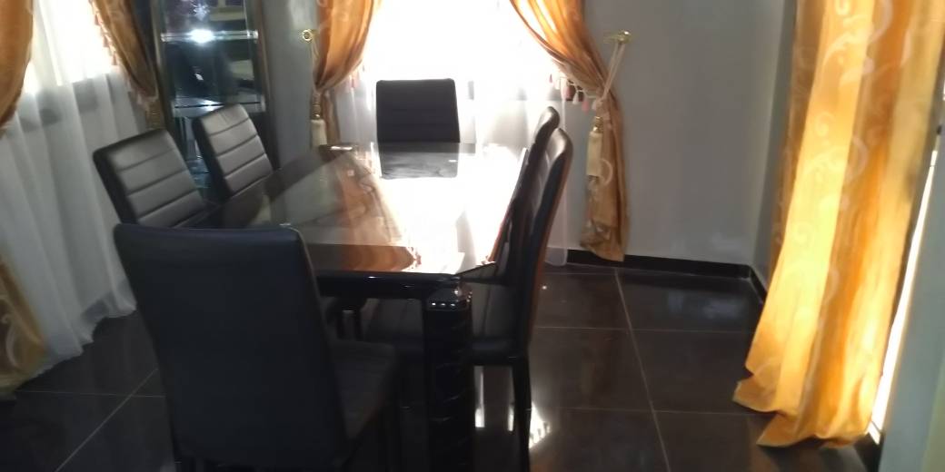 N° 4393 :
                            Villa meublée à louer , Adidogome, Lome, Togo : 450 000 XOF/mois