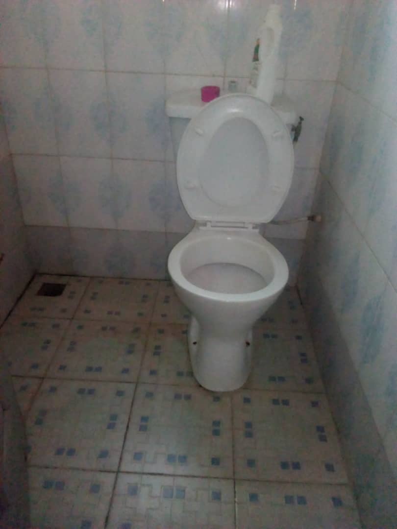 N° 4383 :
                            Appartement à louer , Agoe, Lome, Togo : 45 000 XOF/mois