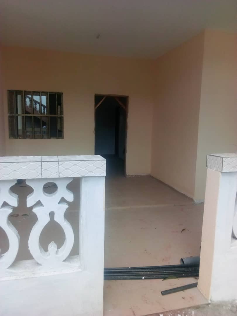N° 4527 :
                            Chambre salon à louer , Djifa kpota, Lome, Togo : 47 000 XOF/mois