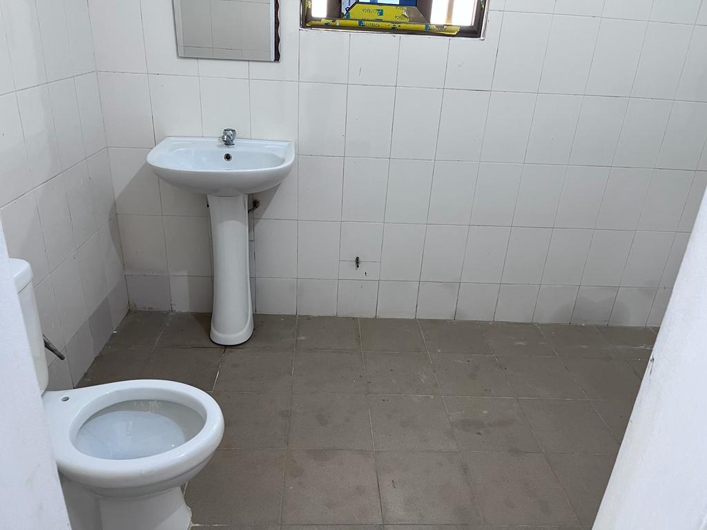 N° 5287 :
                            Villa à louer , Adidogome, Lome, Togo : 150 000 XOF/mois
