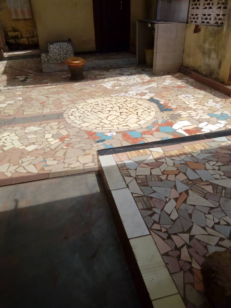 N° 4506 :
                            Chambre salon à louer , Agoe, Lome, Togo : 16 000 XOF/mois