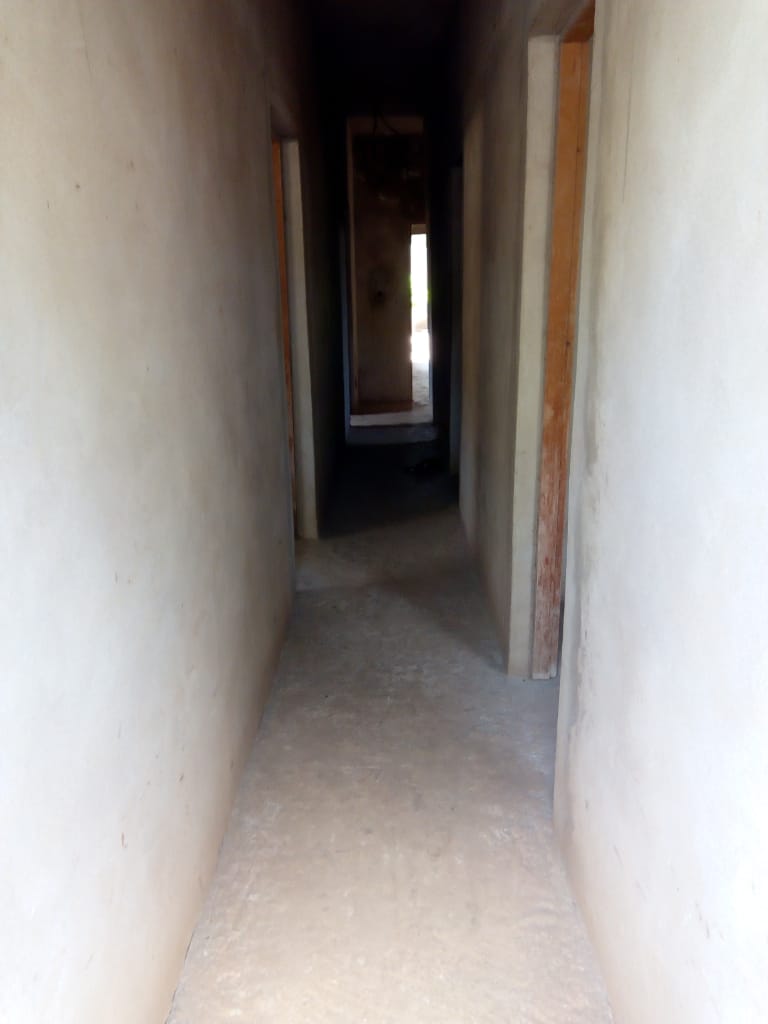 N° 4306 :
                            Villa à vendre , Agoe, Lome, Togo : 25 000  000 XOF/vie