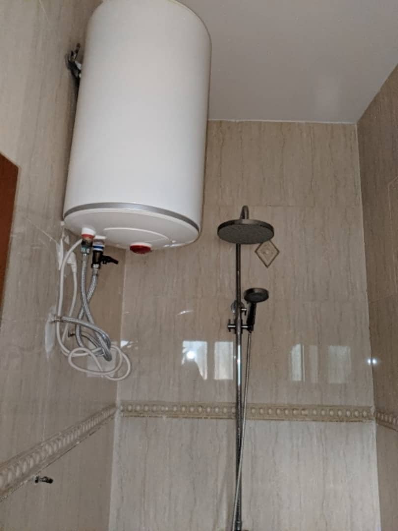 N° 4550 :
                            Appartement meublé à louer , Avenou, Lome, Togo : 600 000 XOF/mois
