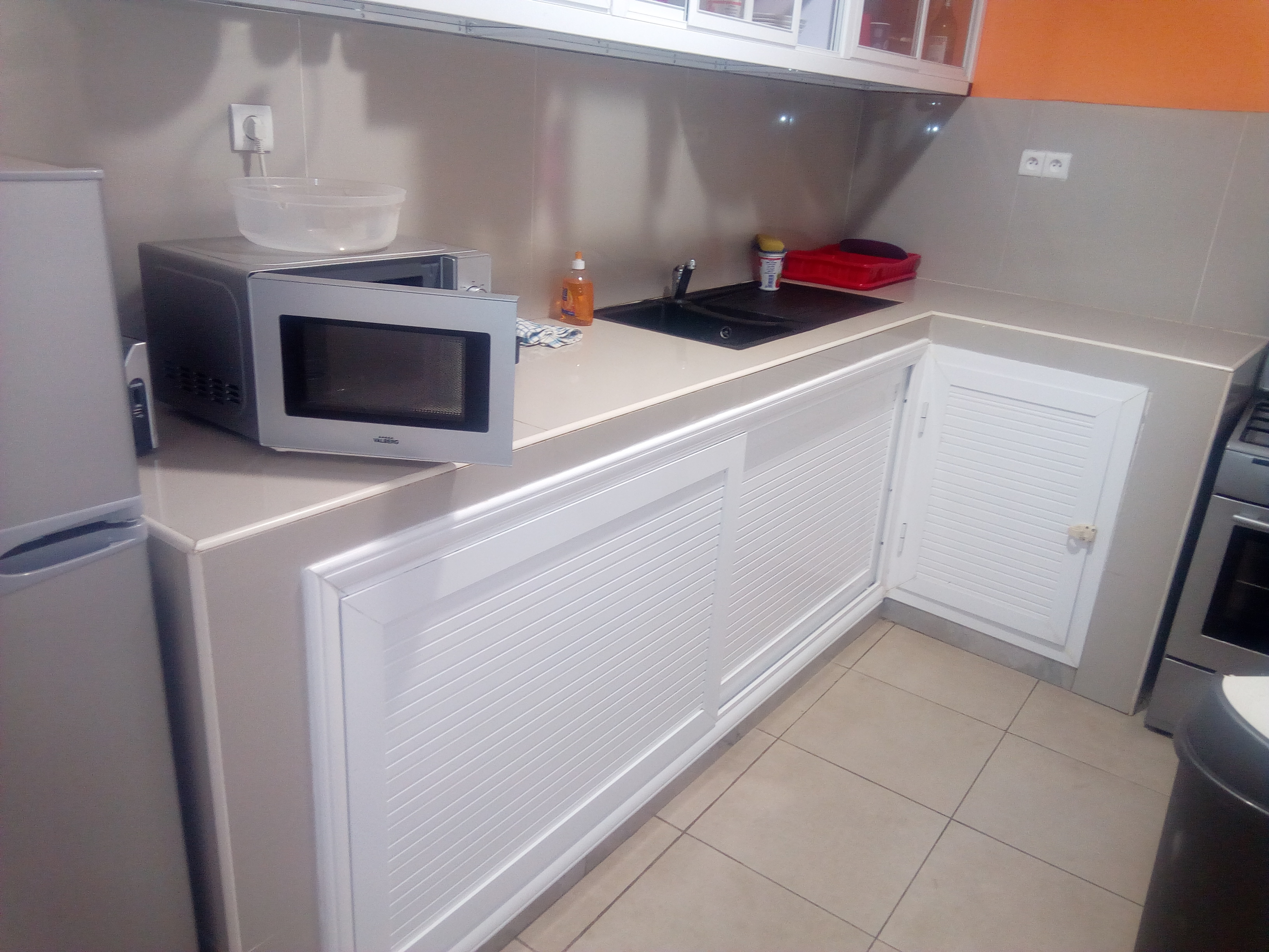 N° 4286 :
                            Appartement meublé à louer , Adidogome, Lome, Togo : 500 000 XOF/mois