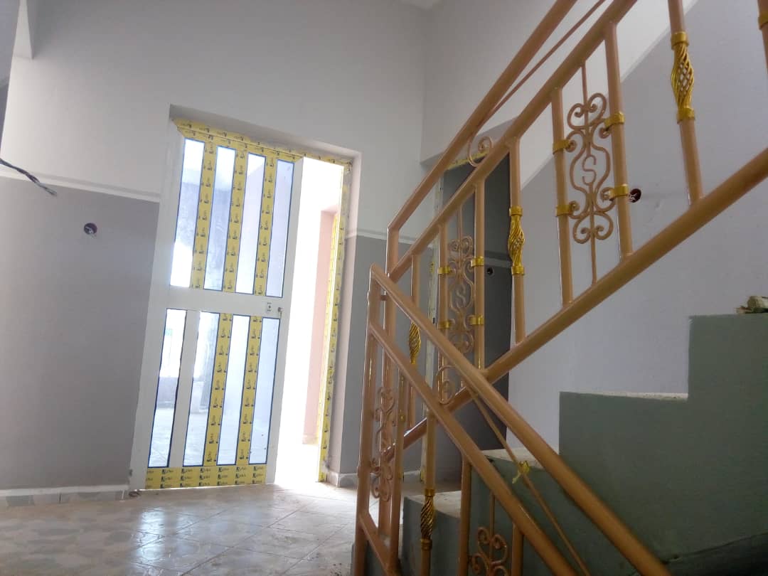N° 4319 :
                            Appartement à louer , Adidogome, Lome, Togo : 150 000 XOF/mois