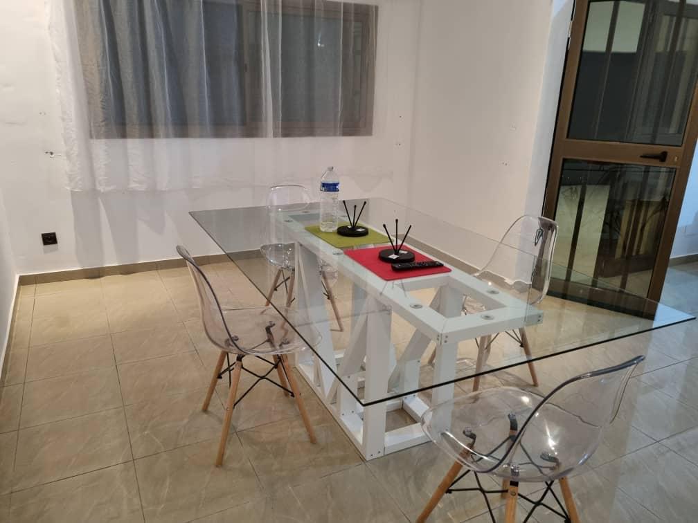 N° 5243 :
                            Appartement meublé à louer , Adidogome , Lome, Togo : 600 000 XOF/mois