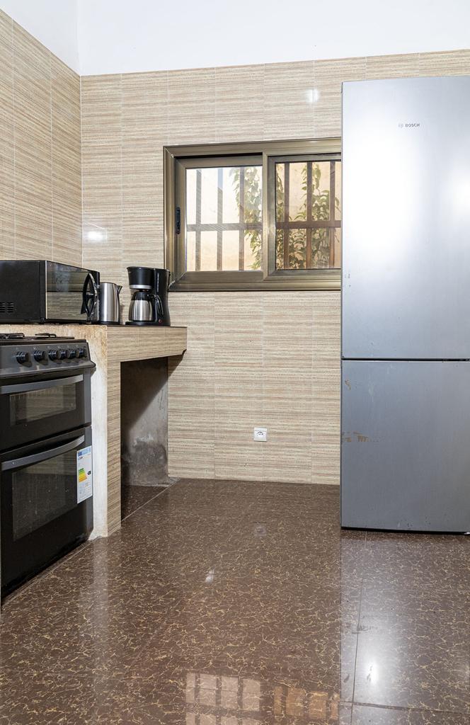 N° 5237 :
                            Villa meublée à louer , Adidogome , Lome, Togo : 1 000  000 XOF/mois