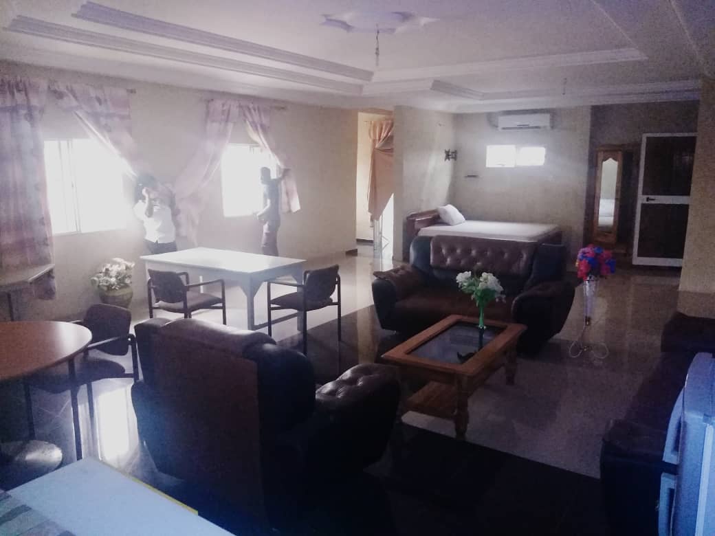 Studio meublé à louer , Lome, djidjole