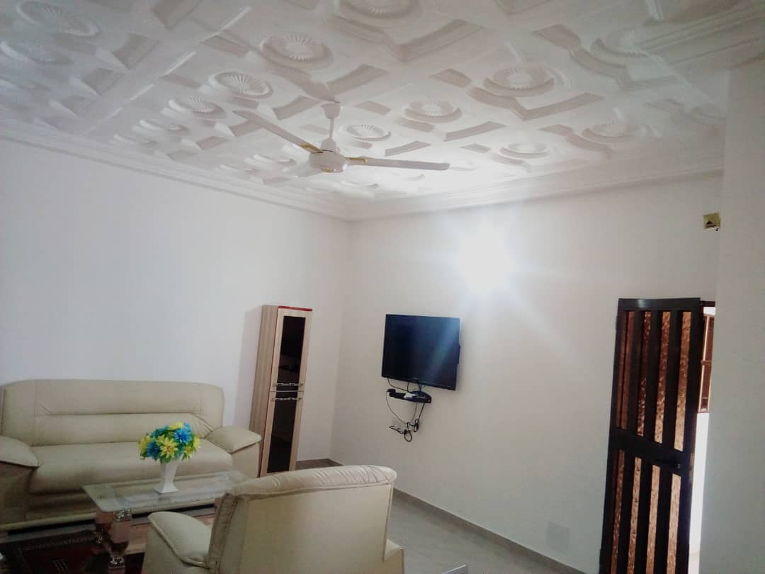 N° 4888 :
                            Appartement meublé à louer , Tokoin, Lome, Togo : 450 000 XOF/mois
