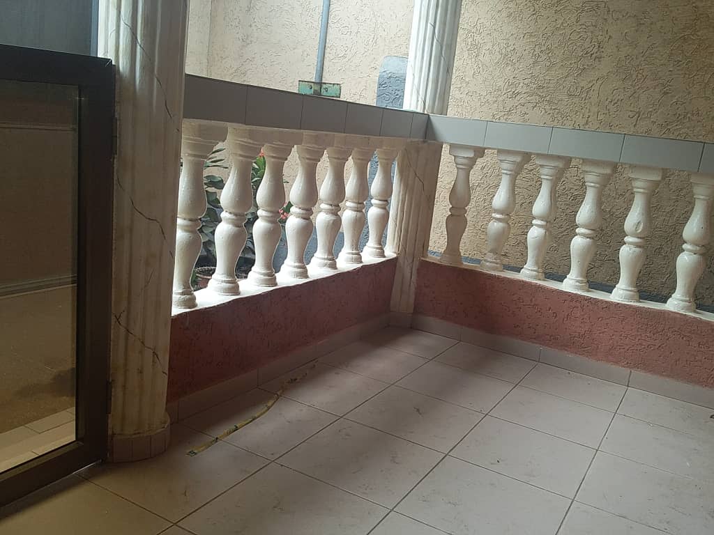 N° 4428 :
                            Chambre salon à louer , Sagbado, Lome, Togo : 40 000 XOF/mois