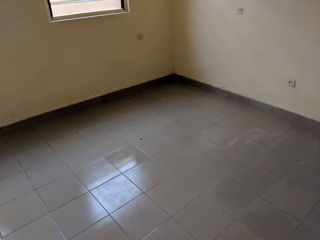 N° 4369 :
                            Villa à louer , Avenou, Lome, Togo : 350 000 XOF/mois
