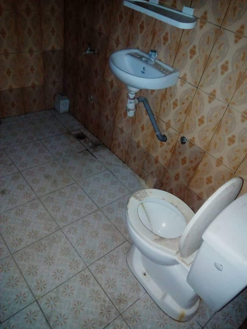N° 4449 :
                            Chambre salon à louer , Adidogome, Lome, Togo : 31 000 XOF/mois