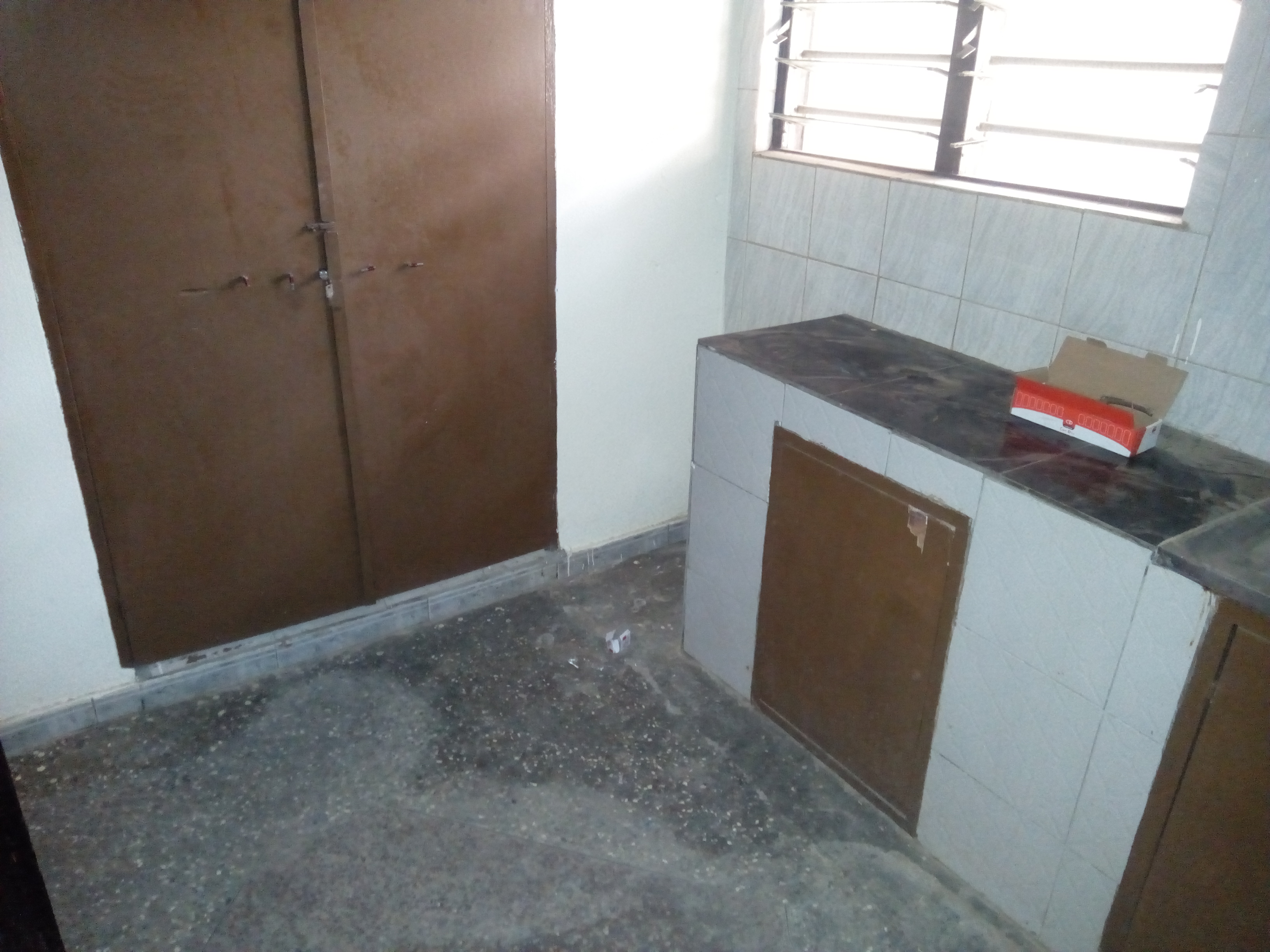 N° 4318 :
                            Appartement à louer , Djidjole, Lome, Togo : 65 000 XOF/mois