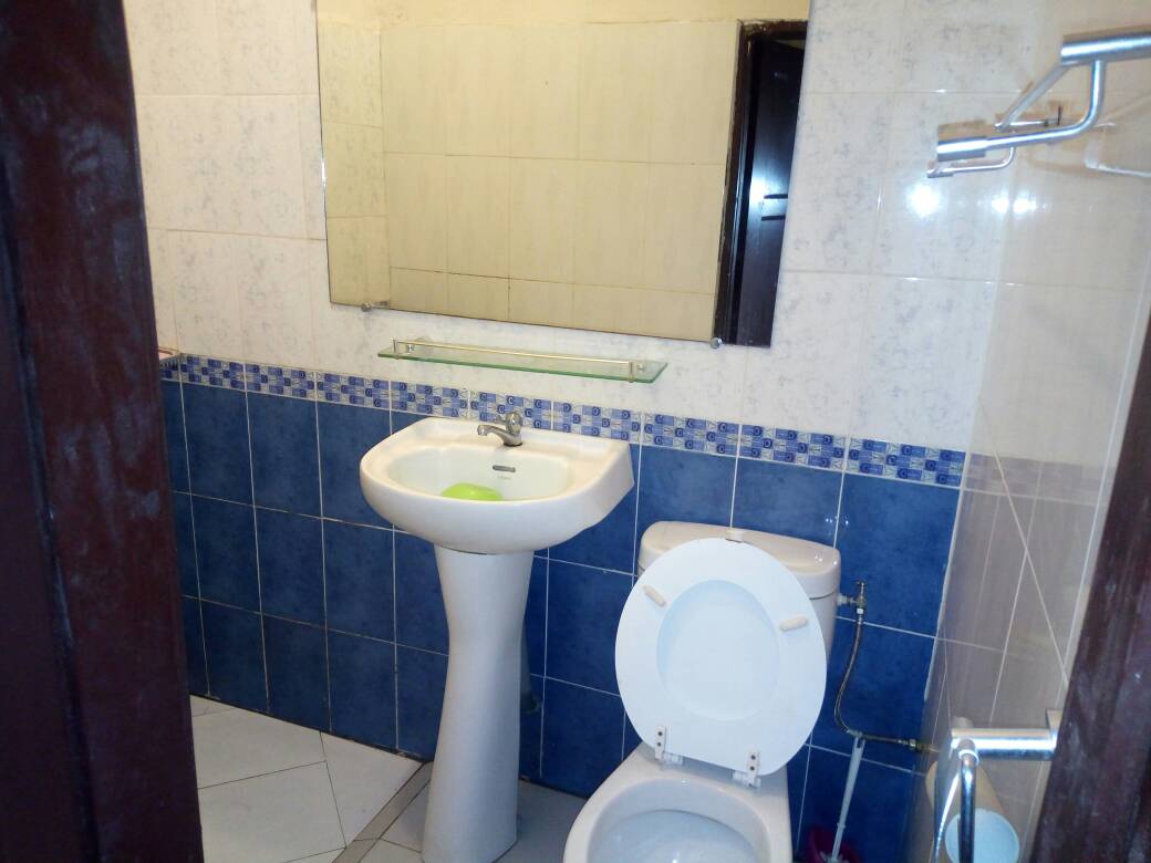 N° 4345 :
                            Villa à louer , Be , Lome, Togo : 520 000 XOF/mois