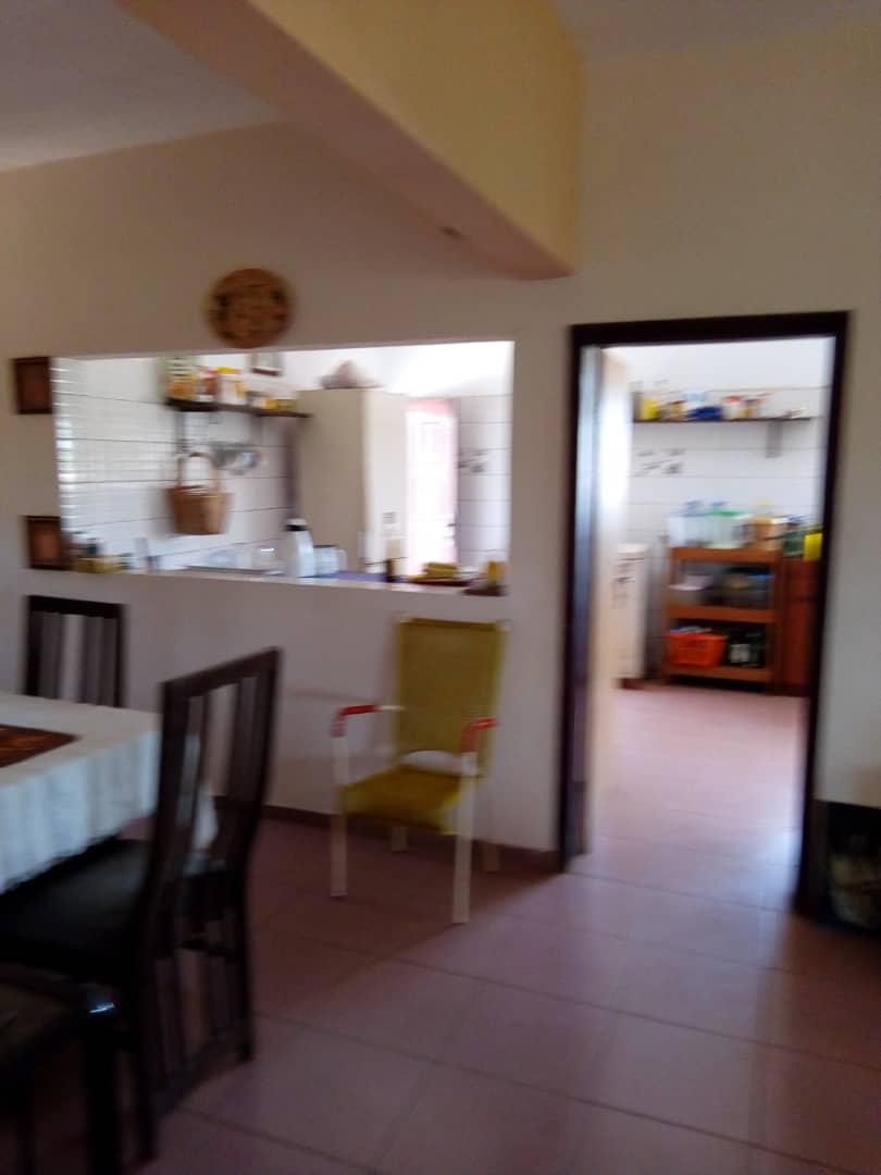 N° 4531 :
                            Villa à vendre , Hedzranawoe, Lome, Togo : 100 000  000 XOF/vie