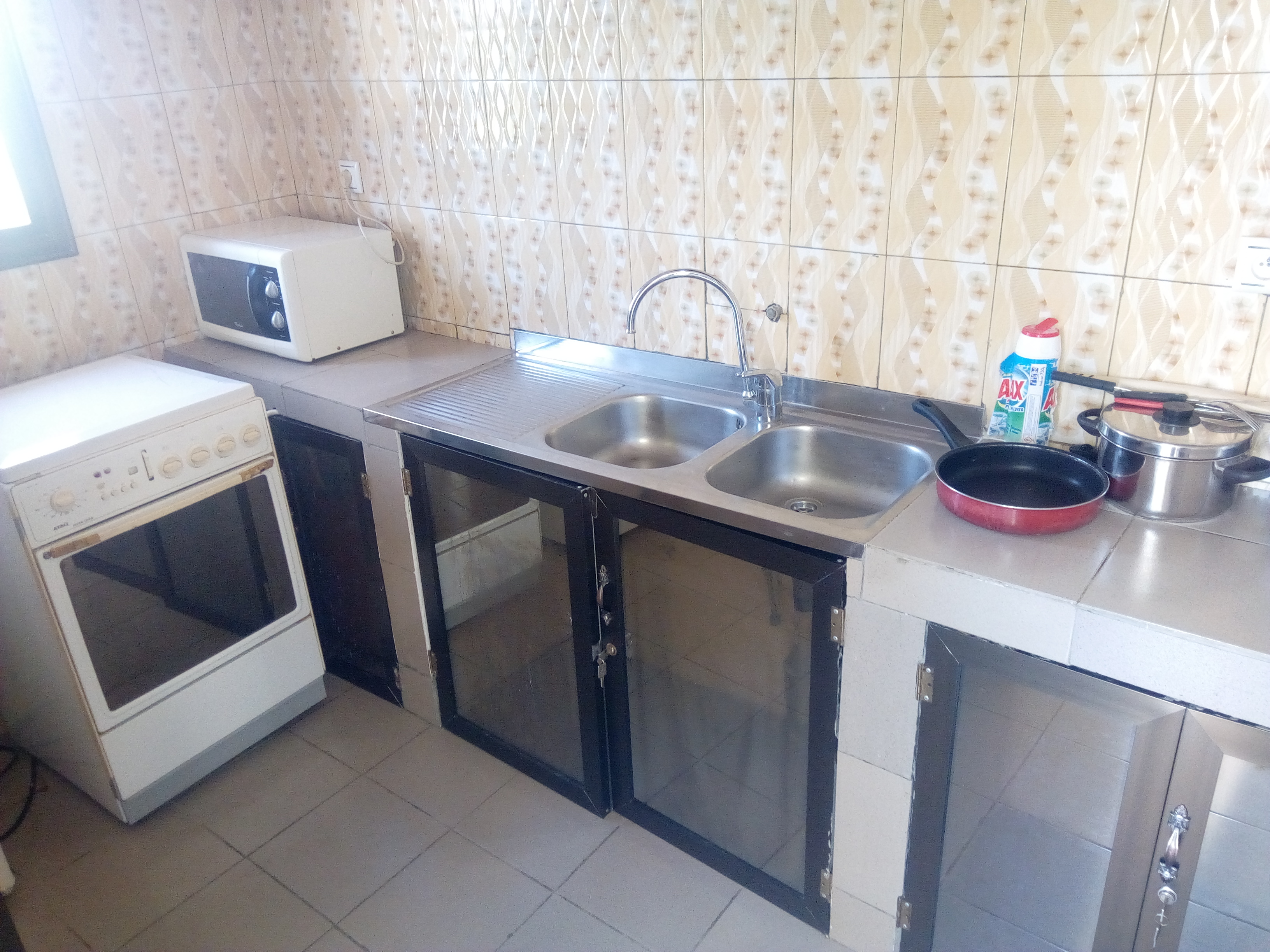 N° 4387 :
                            Appartement meublé à louer , Tokoin, Lome, Togo : 450 000 XOF/mois