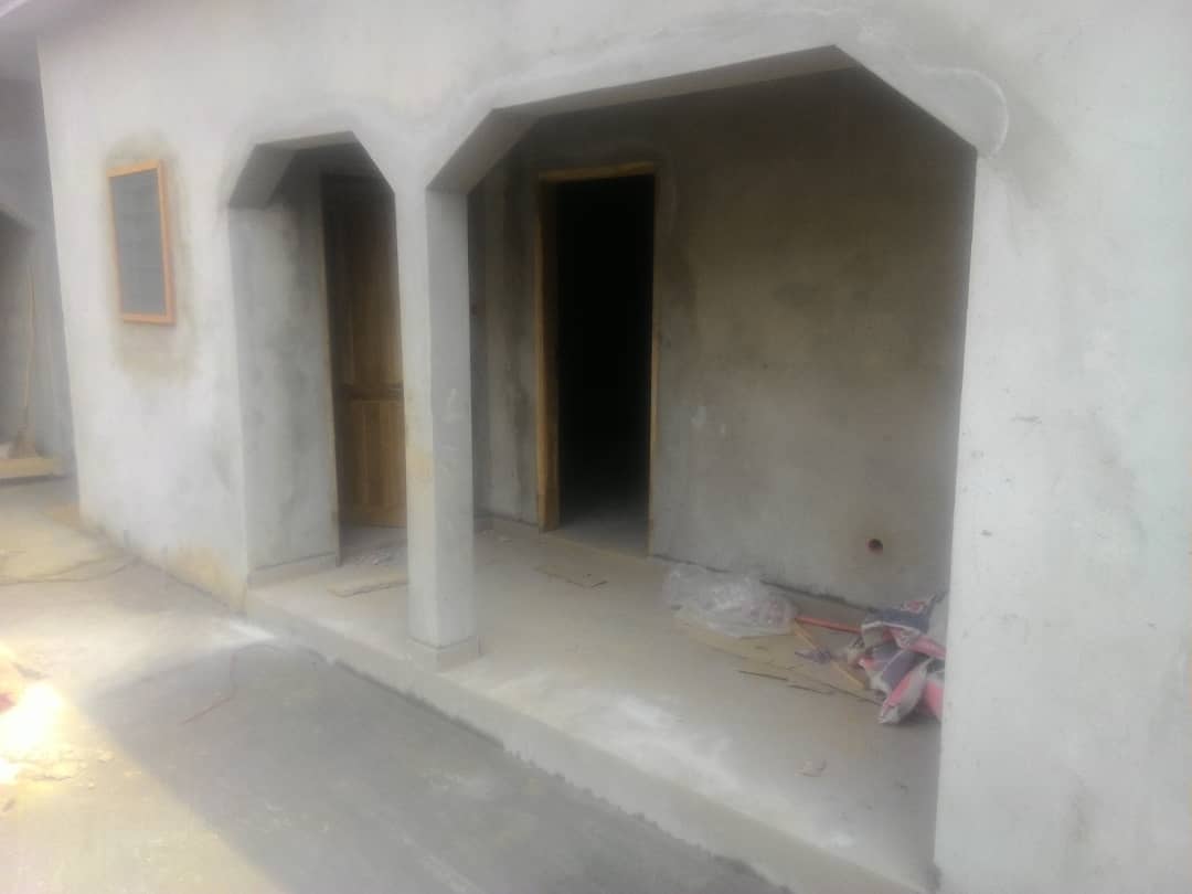 N° 4451 :
                            Chambre salon à louer , Agoe telessou, Lome, Togo : 35 000 XOF/mois