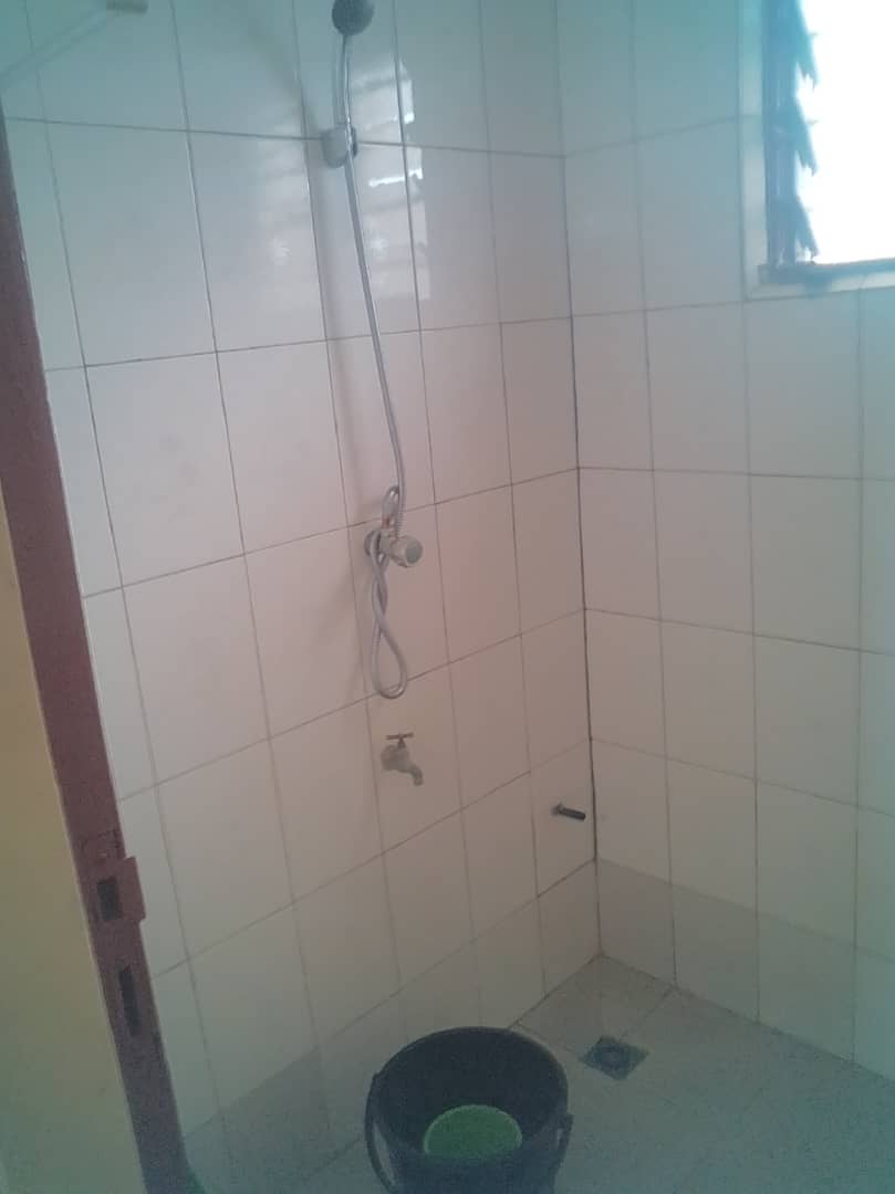N° 4302 :
                            Appartement meublé à louer , Adidogome, Lome, Togo : 150 000 XOF/mois