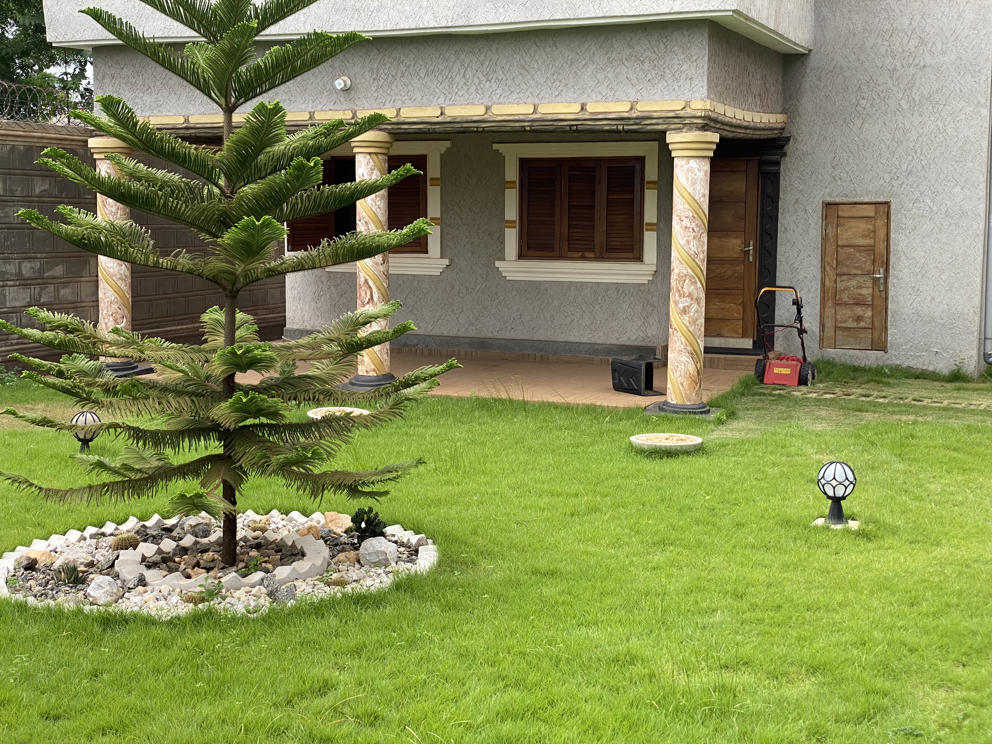 Villa meublée à louer , Lome, agoe
