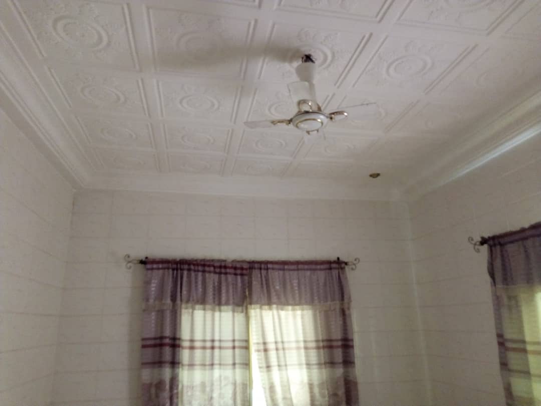 N° 4461 :
                            Appartement meublé à louer , Agoe, Lome, Togo : 350 000 XOF/mois