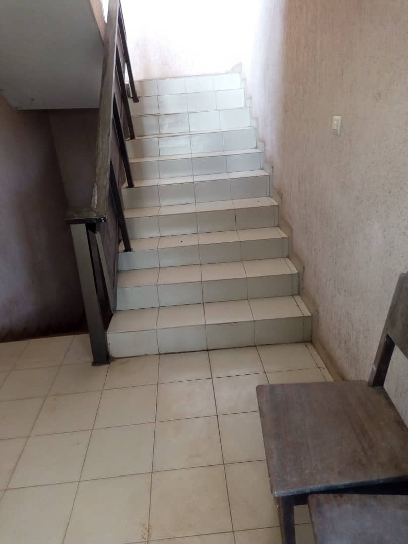 N° 4669 :
                            Appartement à louer , Agoe, Lome, Togo : 60 000 XOF/mois